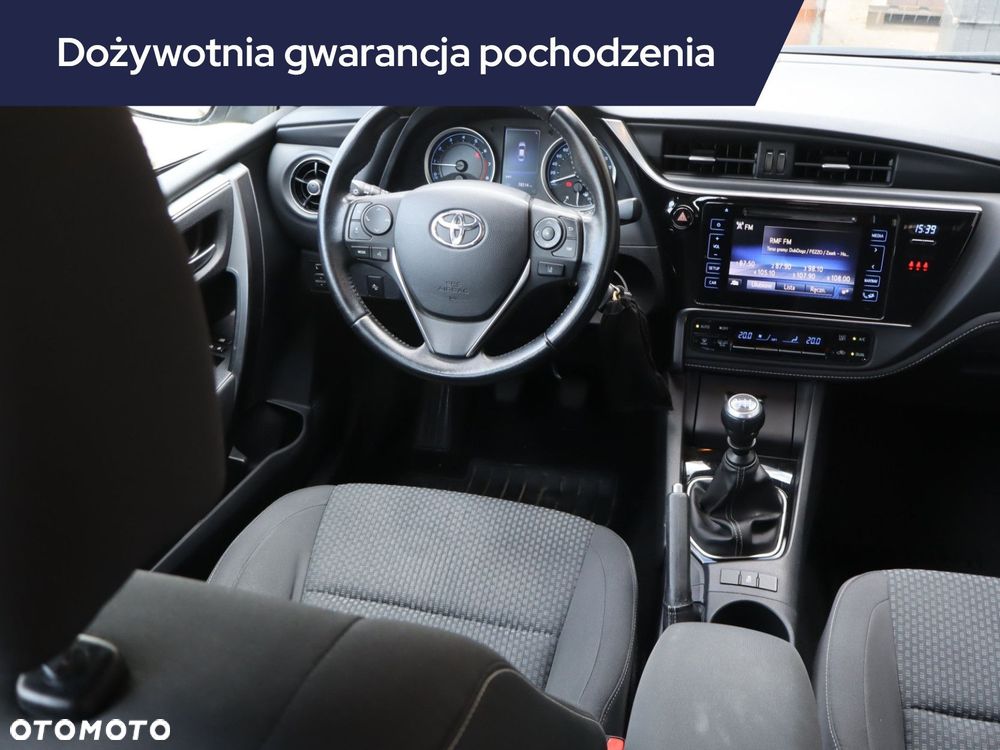 Toyota Corolla - 9