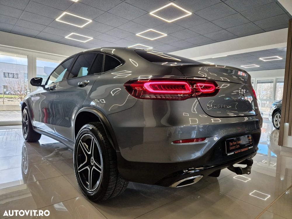 Mercedes-Benz GLC Coupe 300 de 4Matic 9G-TRONIC - 4