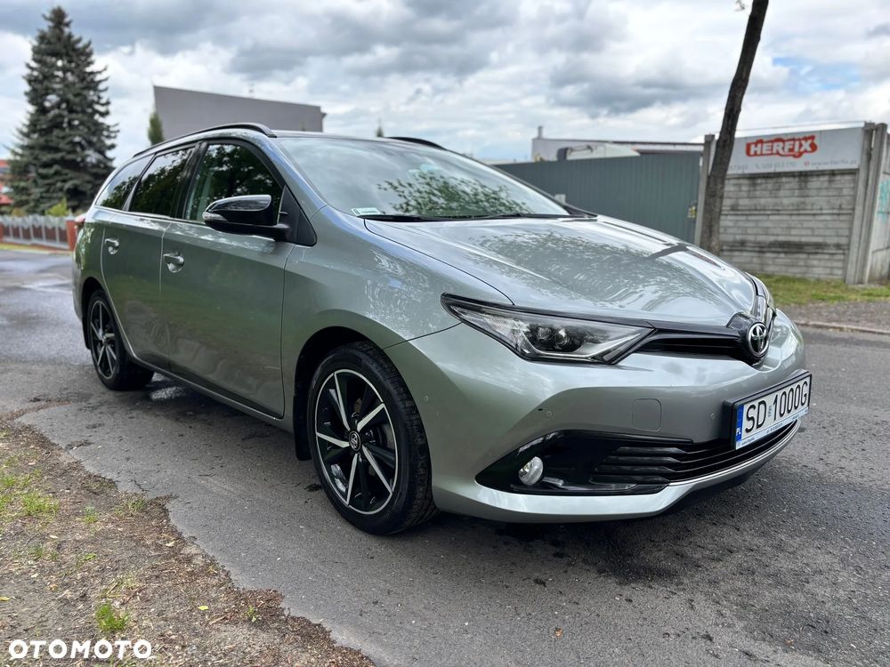 Toyota Auris - 5