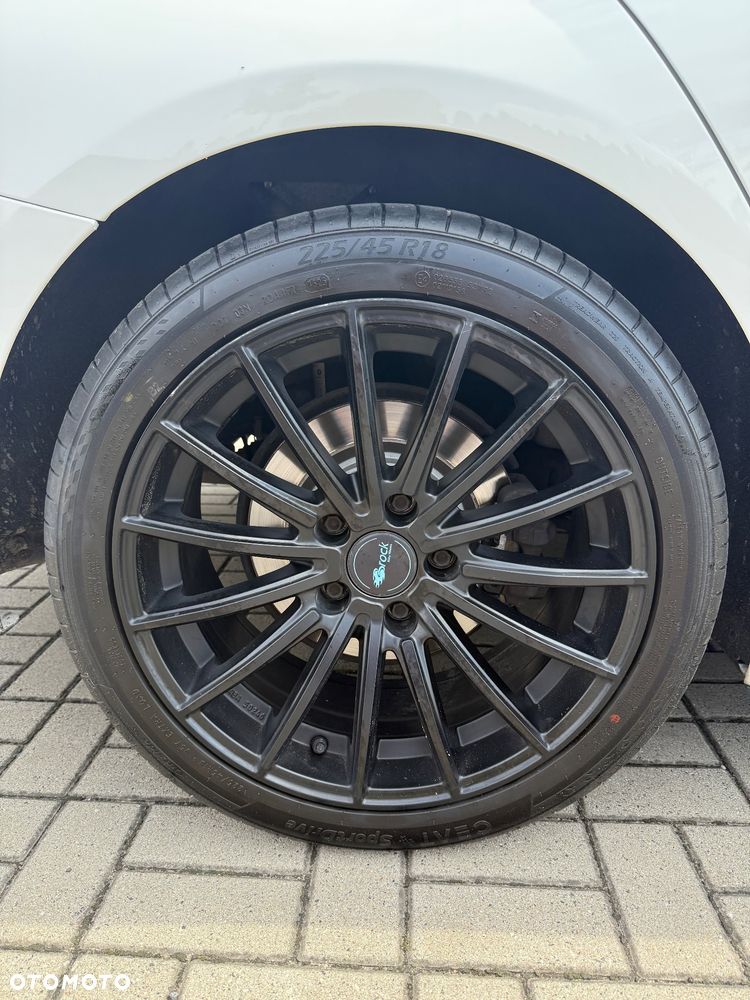 BMW Seria 3 318d Sport Line - 6