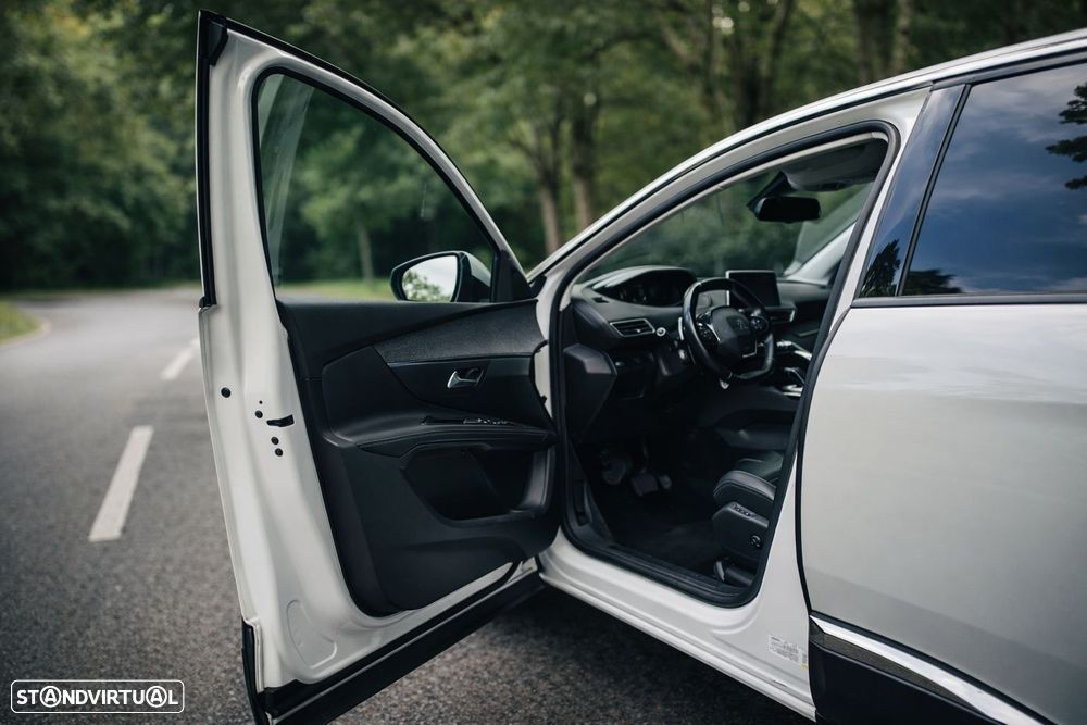 Peugeot 3008 1.6 BlueHDi GT Line EAT6 - 4