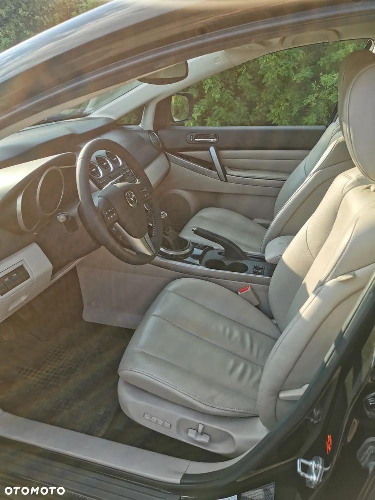 Mazda CX-7 2.2 CD Exclusive + - 12
