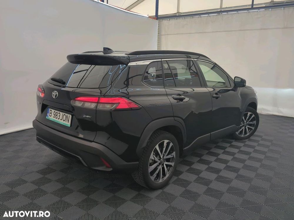 Toyota Corolla Cross - 2