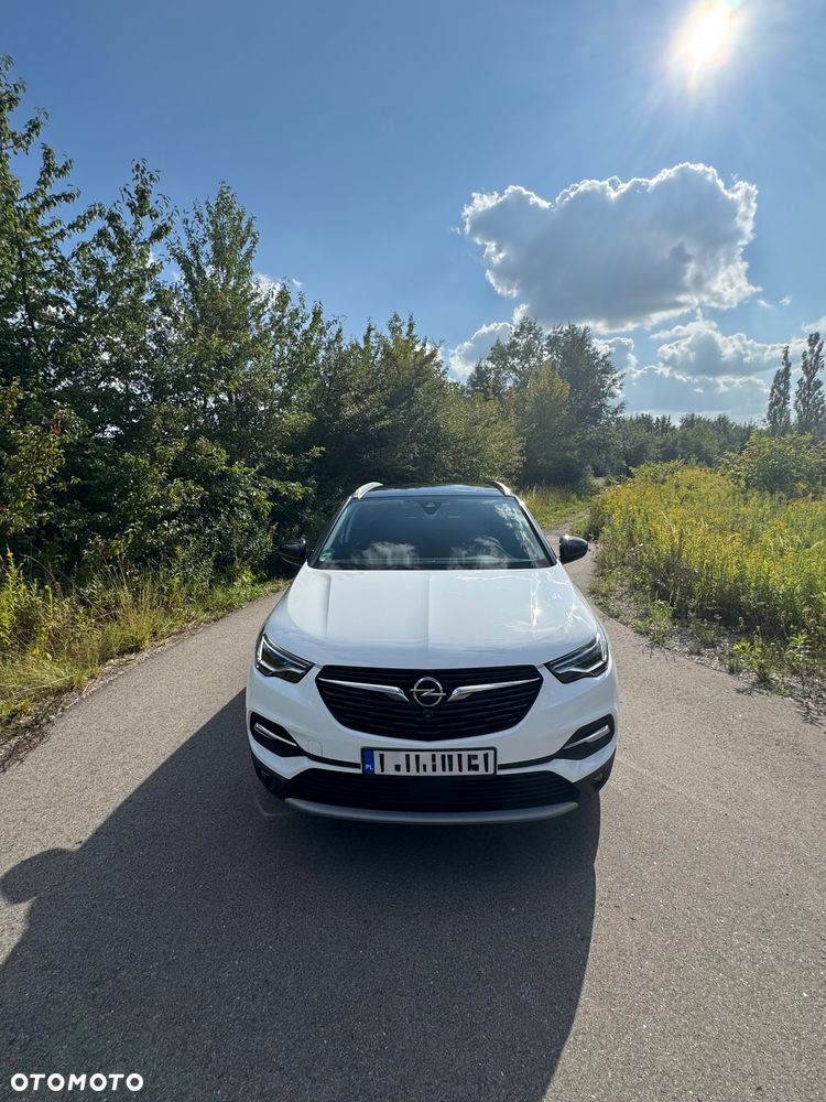 Opel Grandland X 1.6 T PHEV 4x4 Ultimate - 2