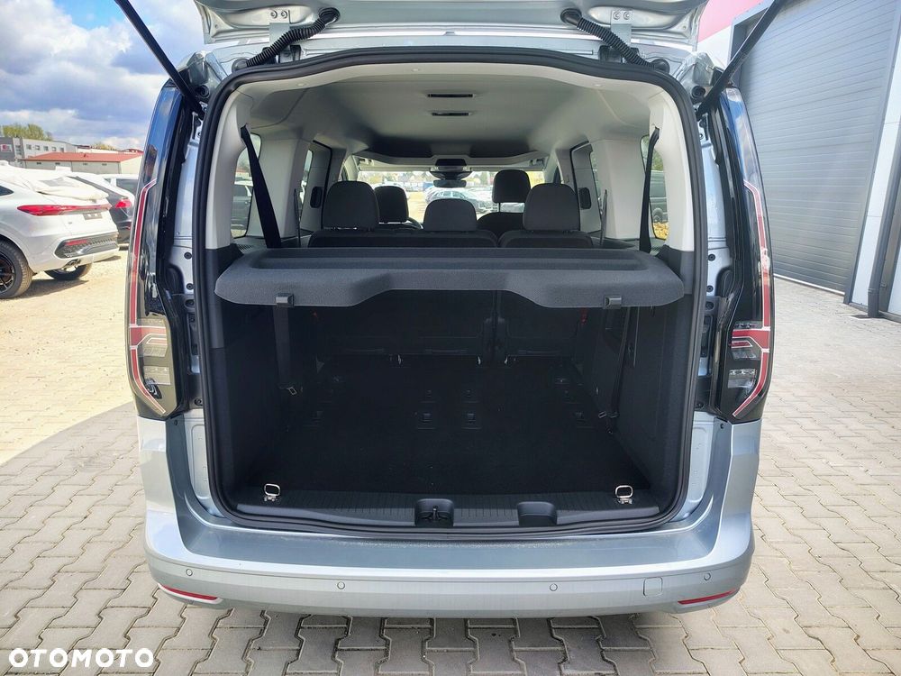 Volkswagen Caddy Caddy Maxi Life 7-miejscowy silnik: 1,5 l TSI eHybrid EU6 85 kW / skrzynia biegów: automatyczna DSG, 6-biegowa rozstaw osi: 2970 mm - 10