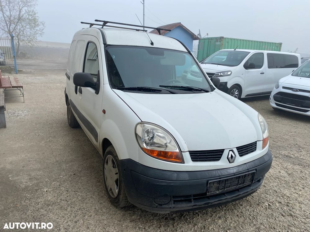 Dezmembrez piese Renault Kangoo - 2
