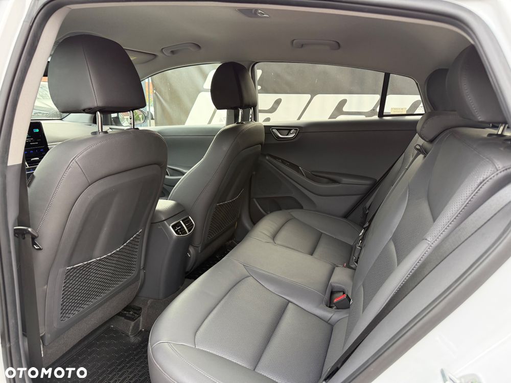 Hyundai IONIQ Electric Premium - 31