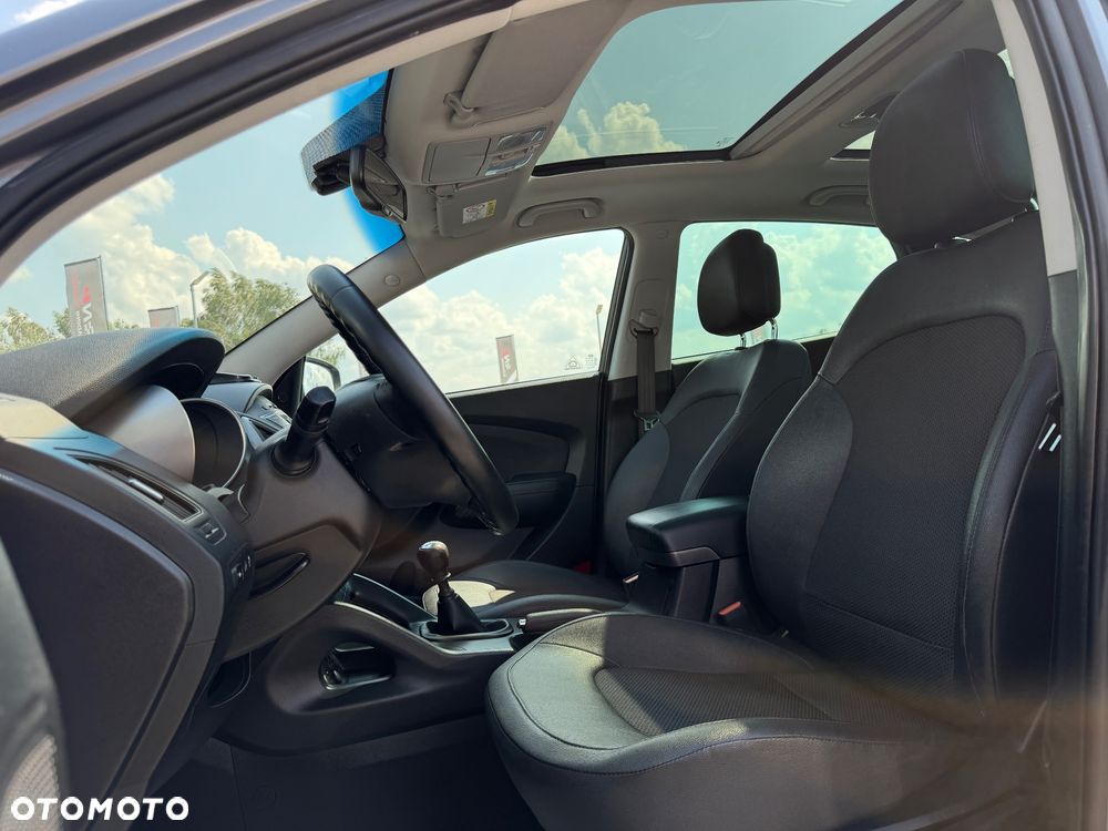 Hyundai ix35 1.6 2WD Fifa World Cup Edition - 7