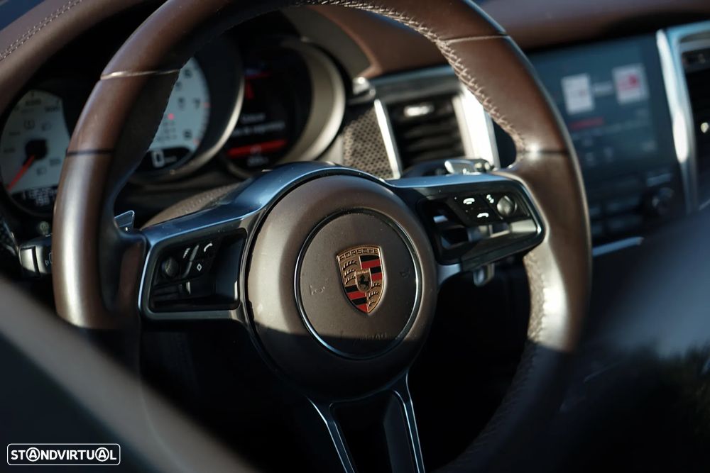 Porsche Macan Turbo Performance Package - 15