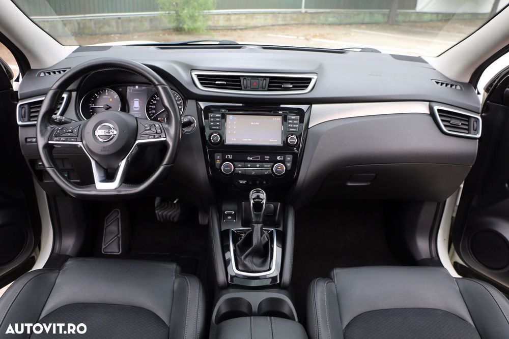 Nissan Qashqai 1.6 DCI Xtronic TEKNA - 5