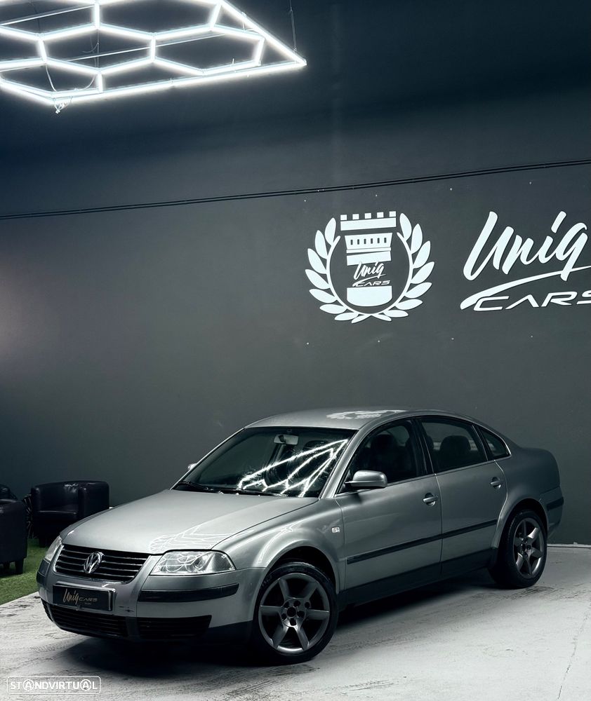 VW Passat 1.9 TDi Trendline - 5