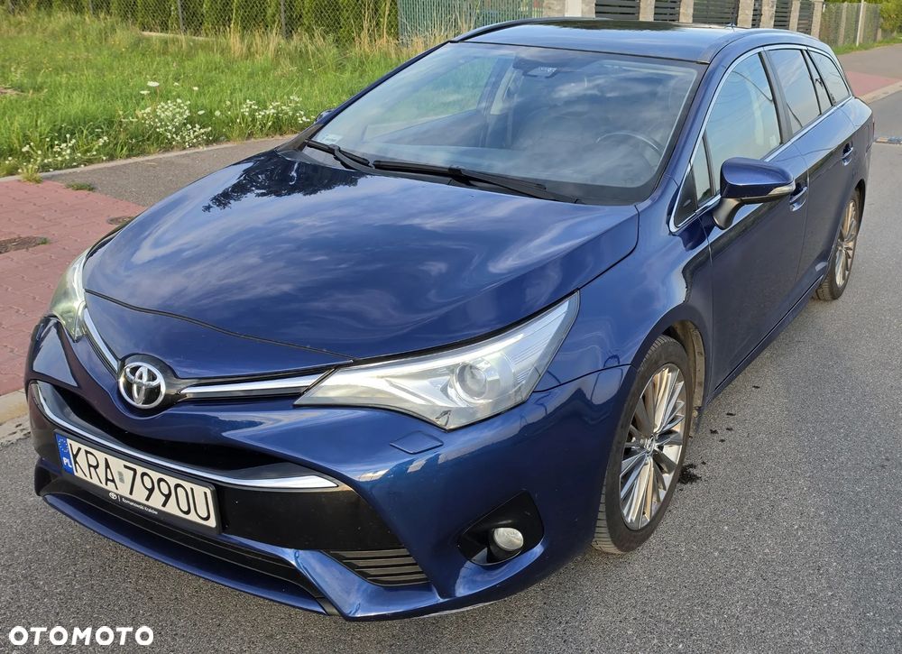 Toyota Avensis 2.0 Prestige MS - 3