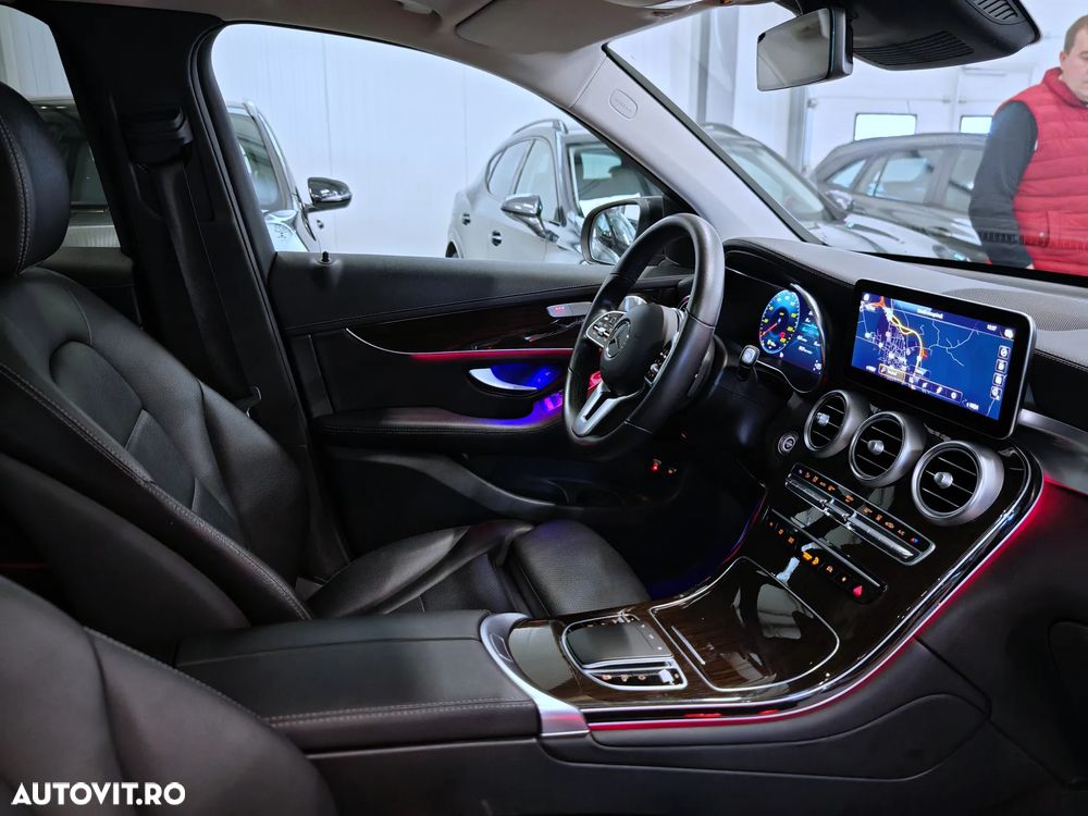 Mercedes-Benz GLC 300 e 4MATIC - 7