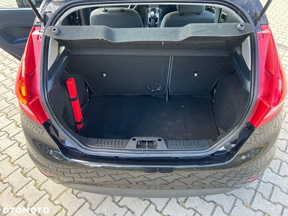 Ford Fiesta 1.25 Champions Edition - 15