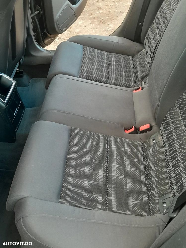 Audi A4 2.0 TDI Multitronic Avant - 4