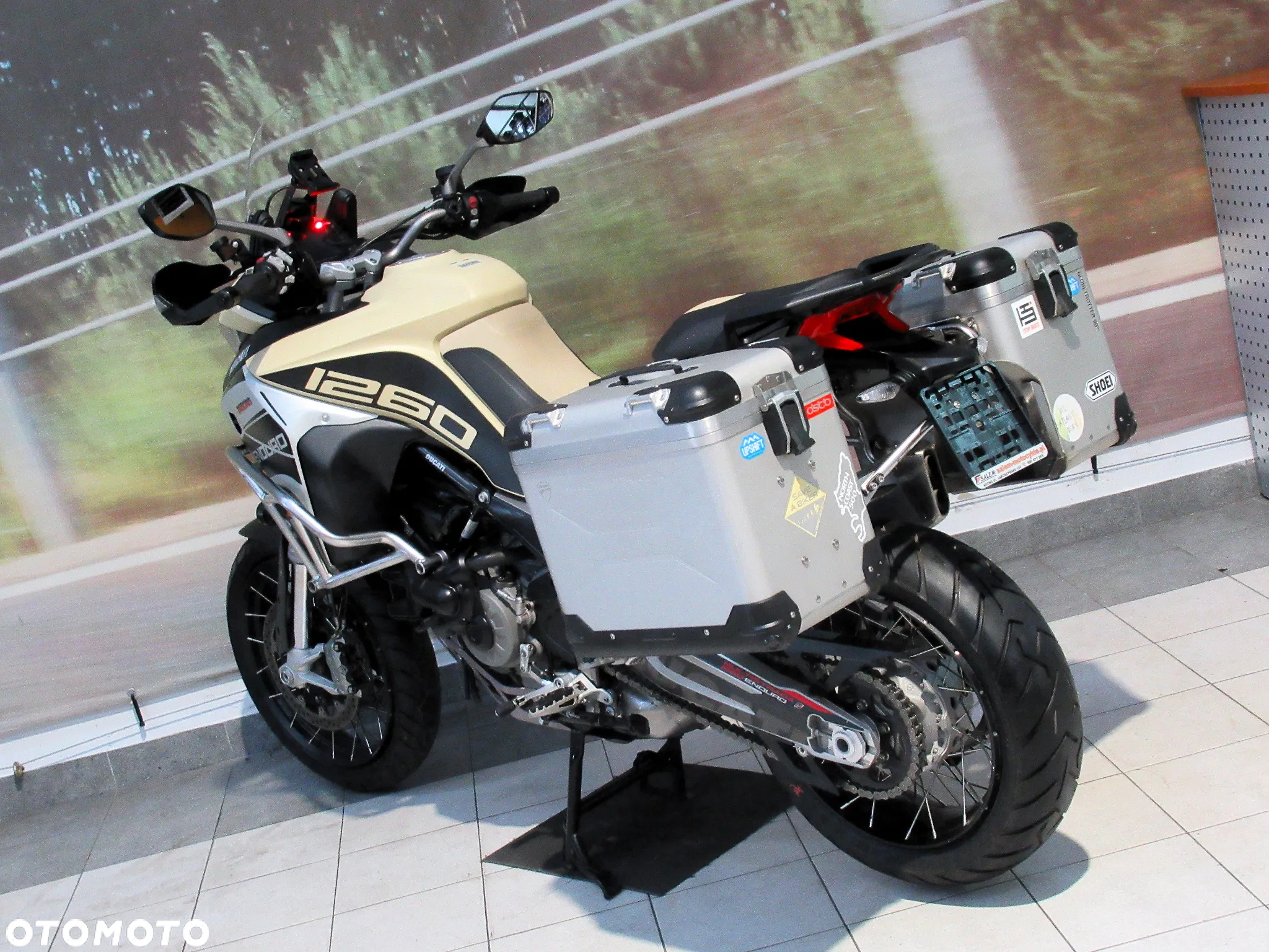 Ducati Multistrada - 4