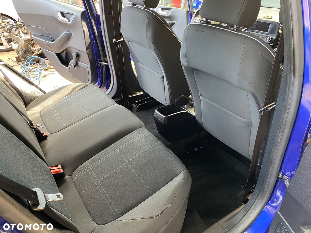 Ford Fiesta - 31