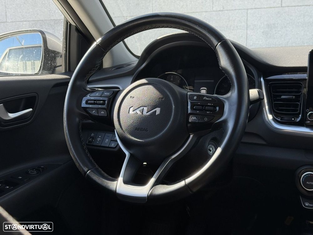 Kia Stonic 1.0 T-GDi Tech - 7