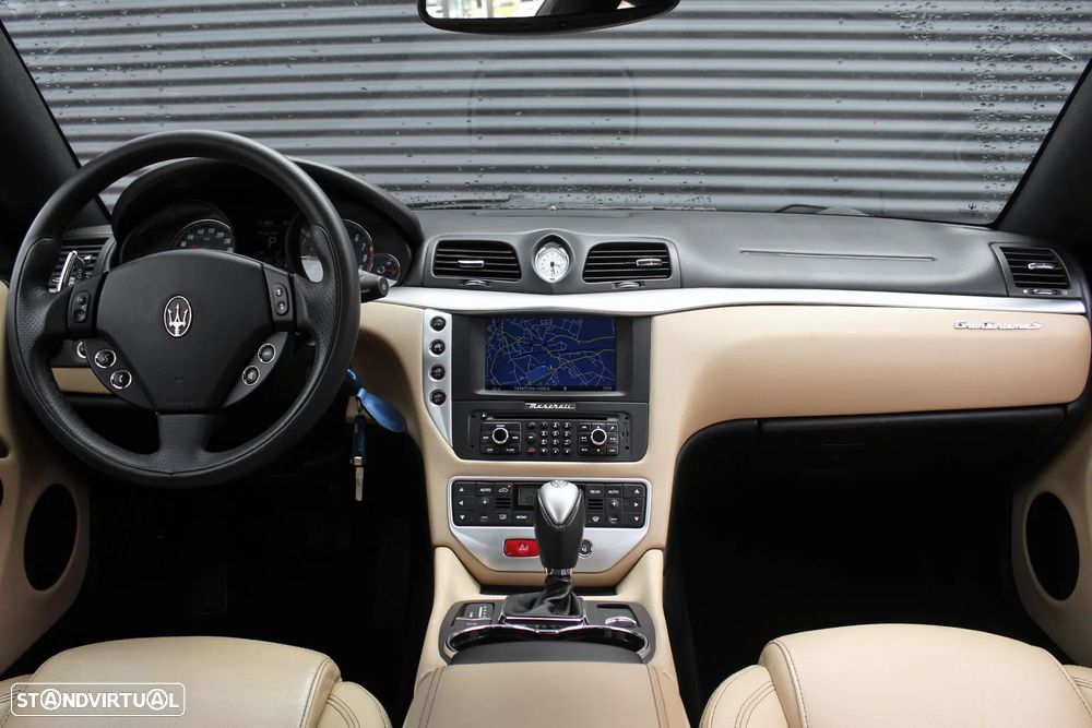 Maserati Granturismo S Auto - 35