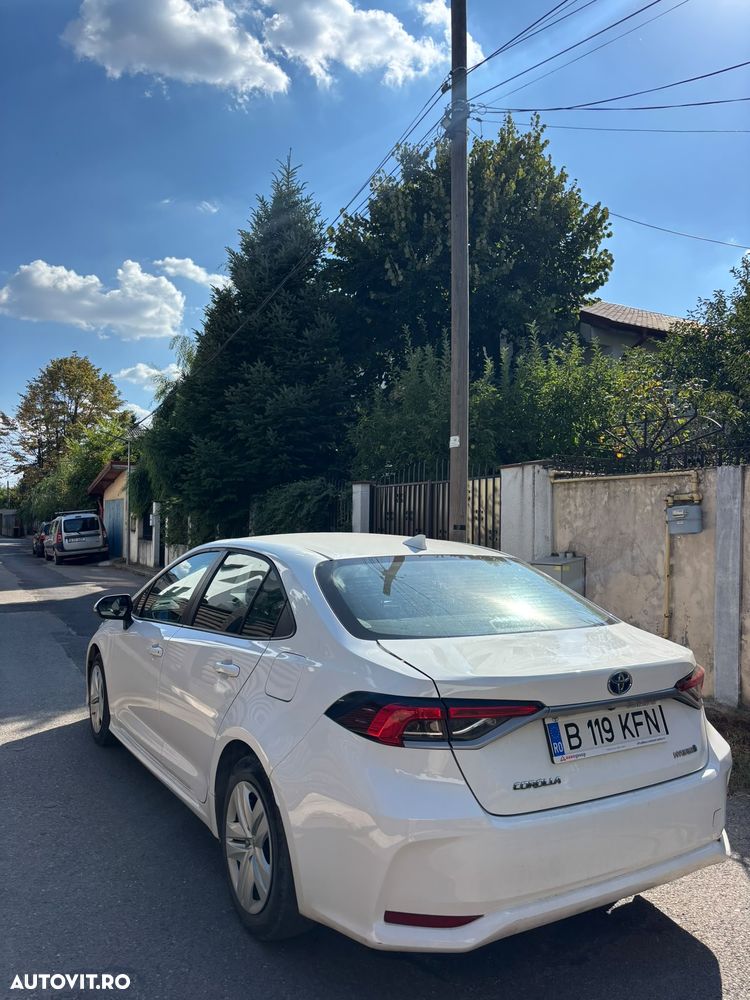 Toyota Corolla - 5
