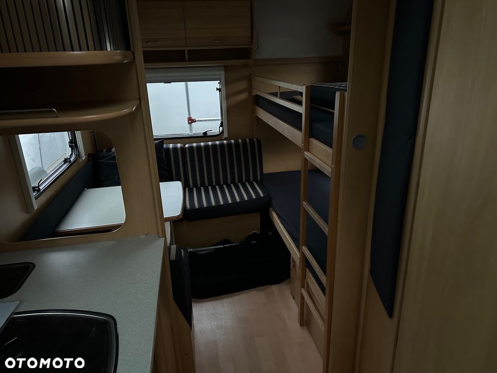 Dethleffs Camper - 13