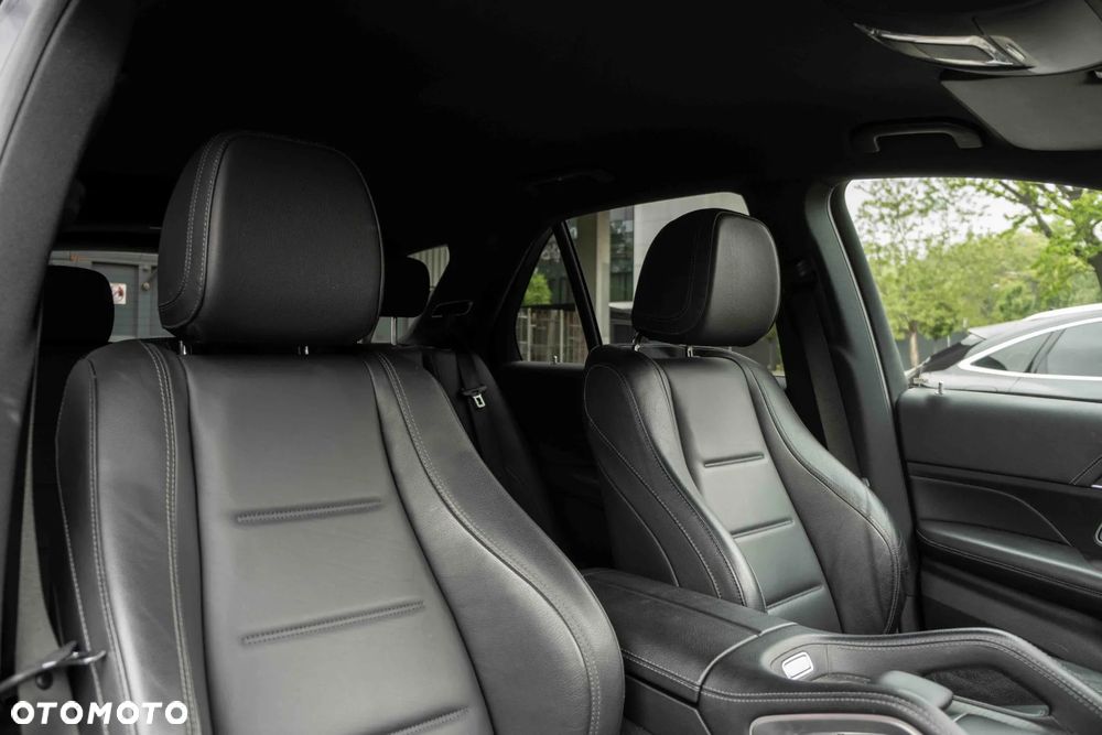 Mercedes-Benz GLE 300 d 4Matic 9G-TRONIC AMG Line - 18