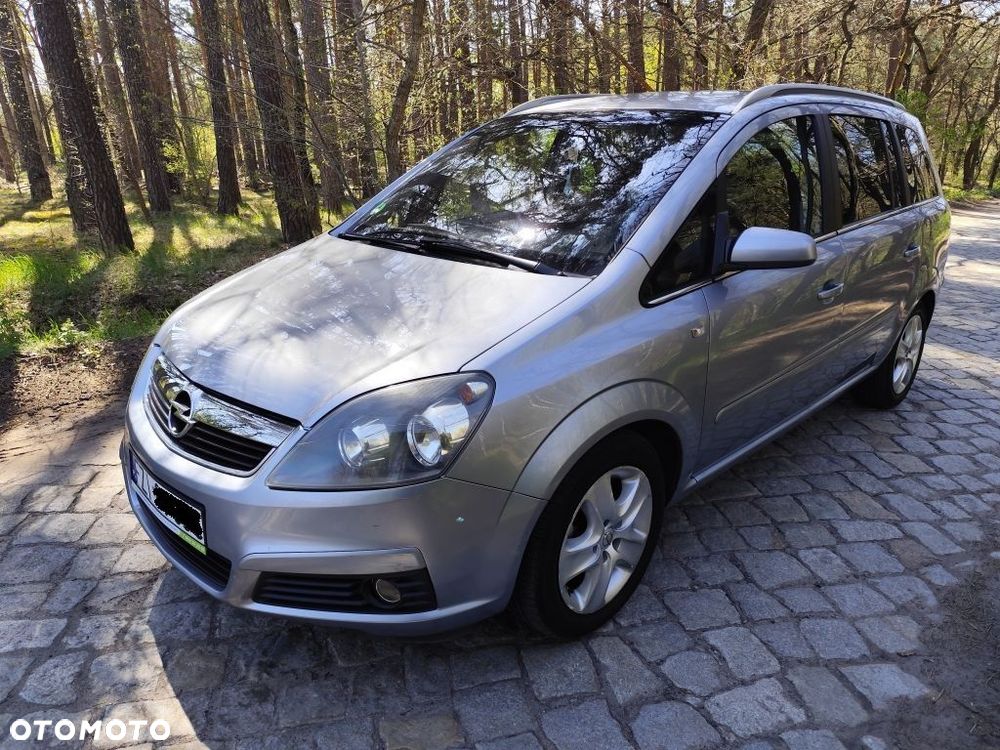 Opel Zafira 1.8 Family Plus - 4