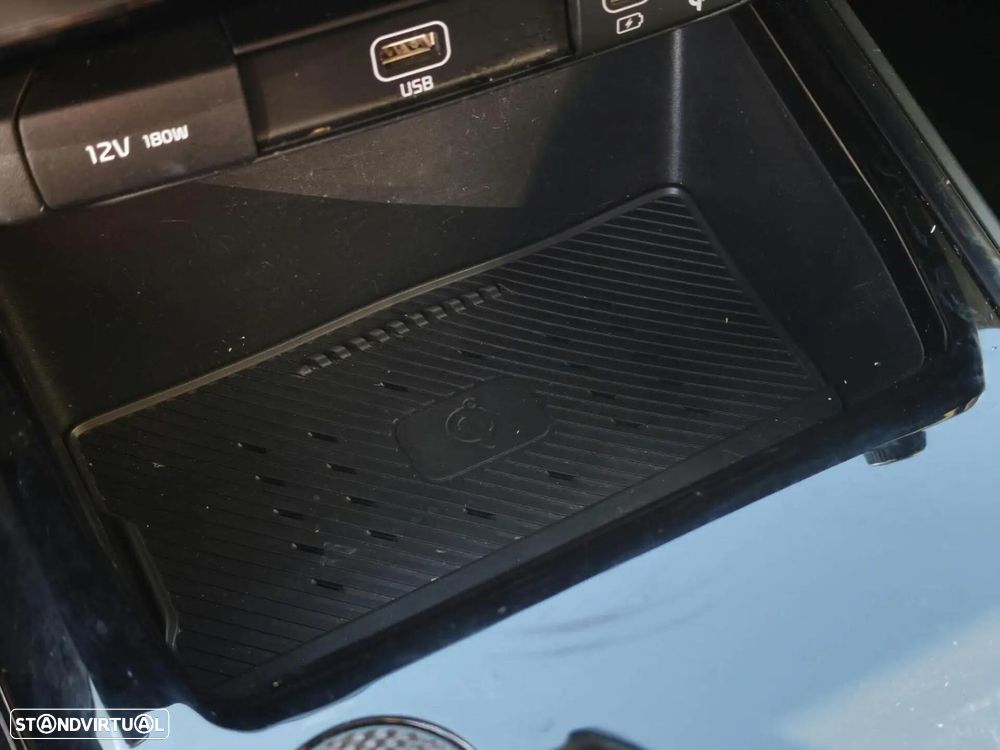 Kia Niro EV 64kWh Tech X - 19