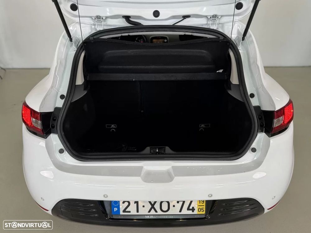 Renault Clio 0.9 TCe Limited Bi-Fuel - 19