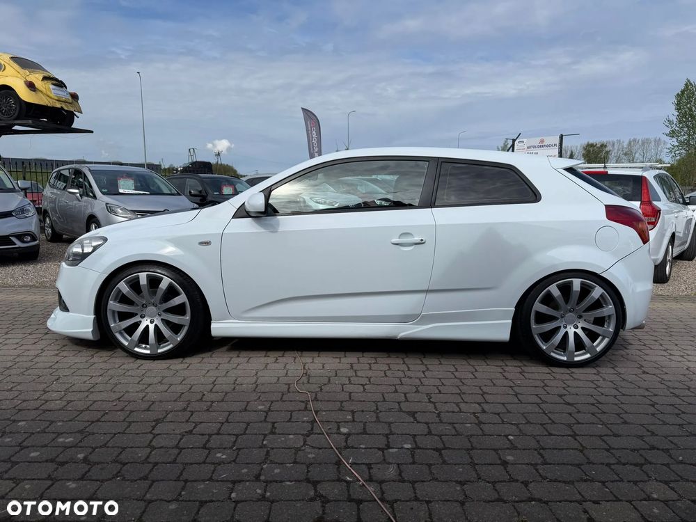 Kia ProCeed - 5