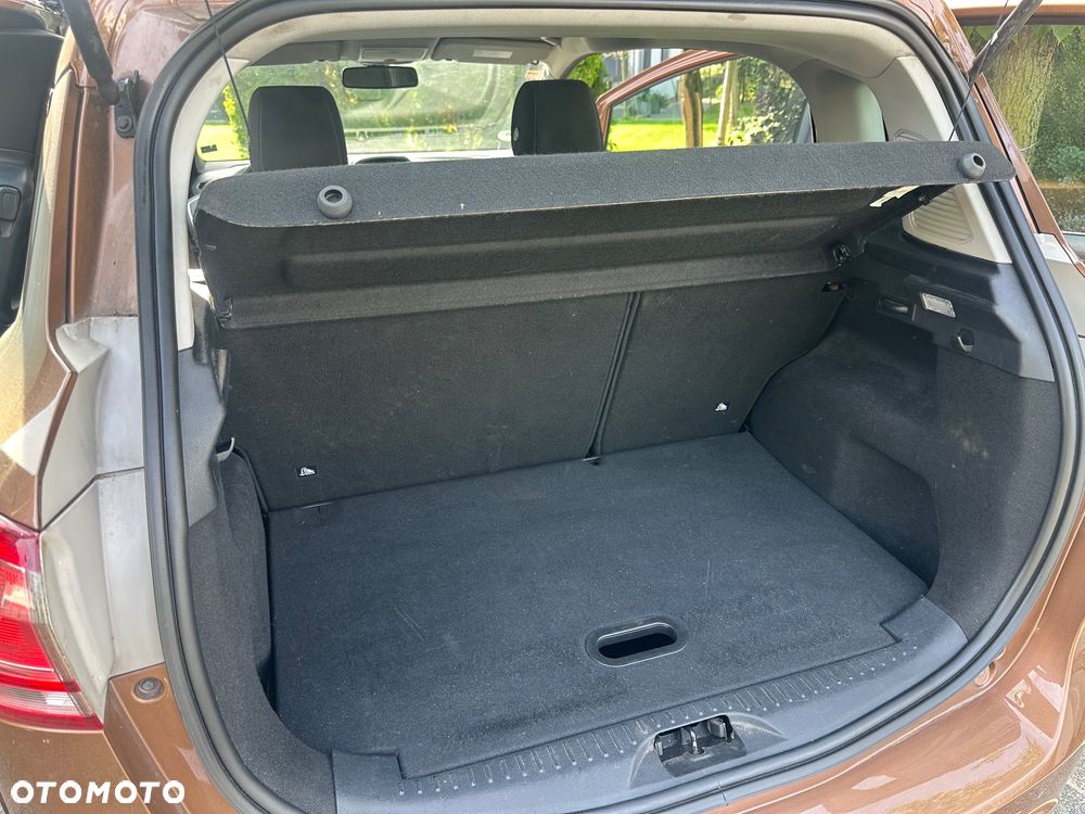Ford B-MAX 1.6 TDCi Titanium X - 25