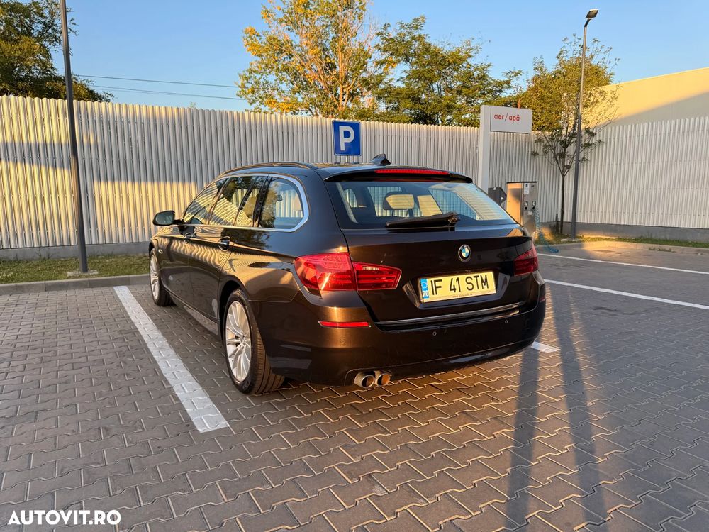 BMW Seria 5 530d xDrive Touring Aut. Luxury Line - 6