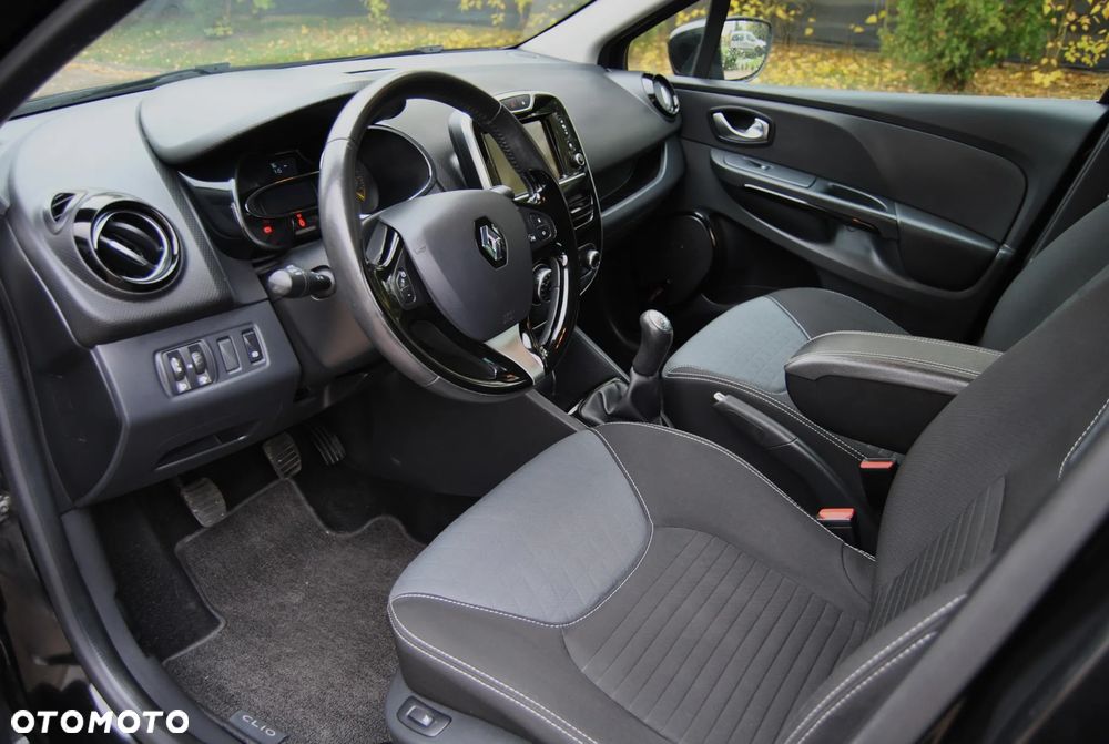 Renault Clio - 5