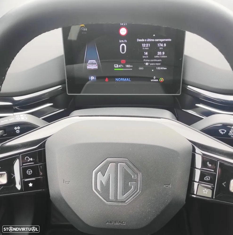 MG MG4 77 kWh Extended Range Luxury - 35