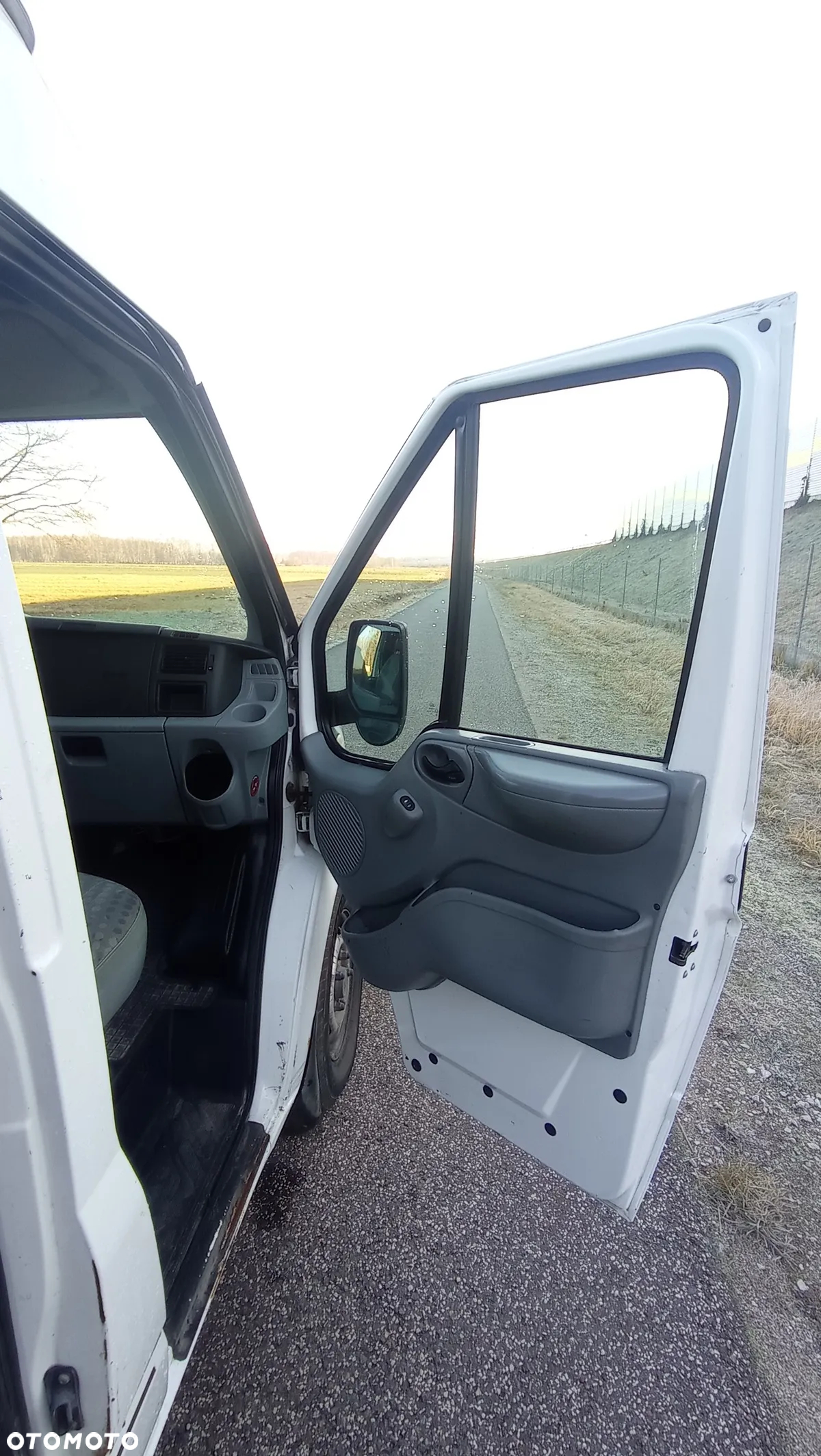 Ford Transit - 21