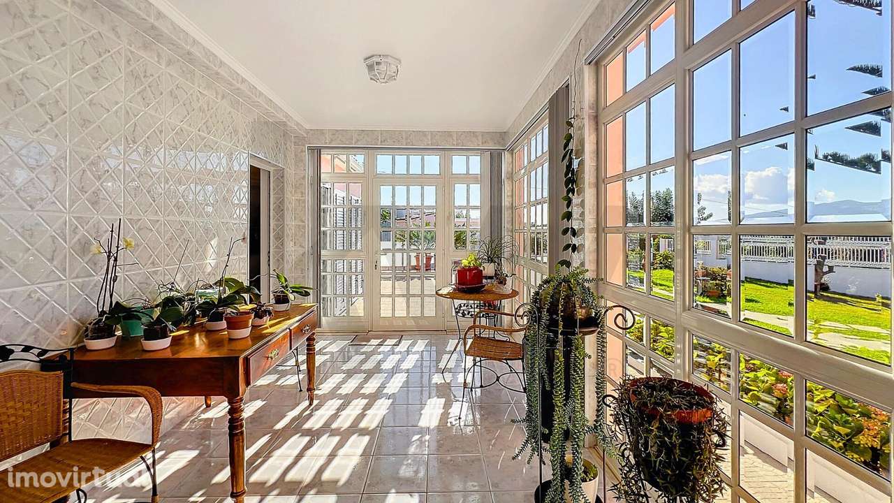 Moradia de Luxo com Vista para o Mar e Montanha do Pico - Grande imagem: 4/60