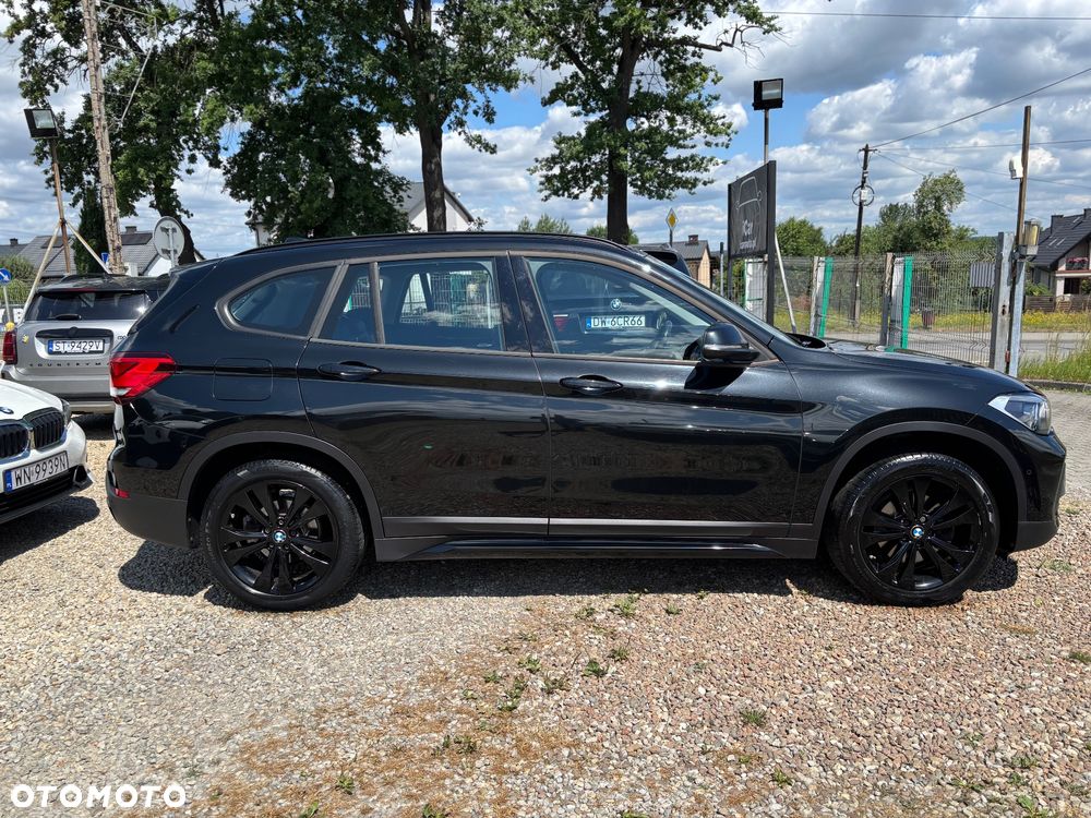 BMW X1 sDrive18i Sport Line - 21