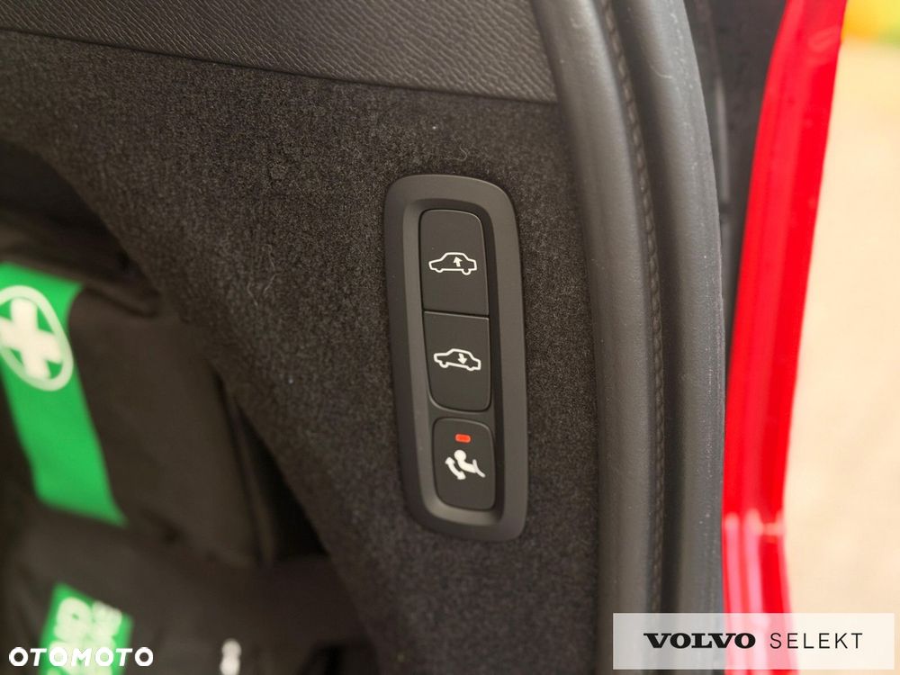 Volvo XC 90 - 34