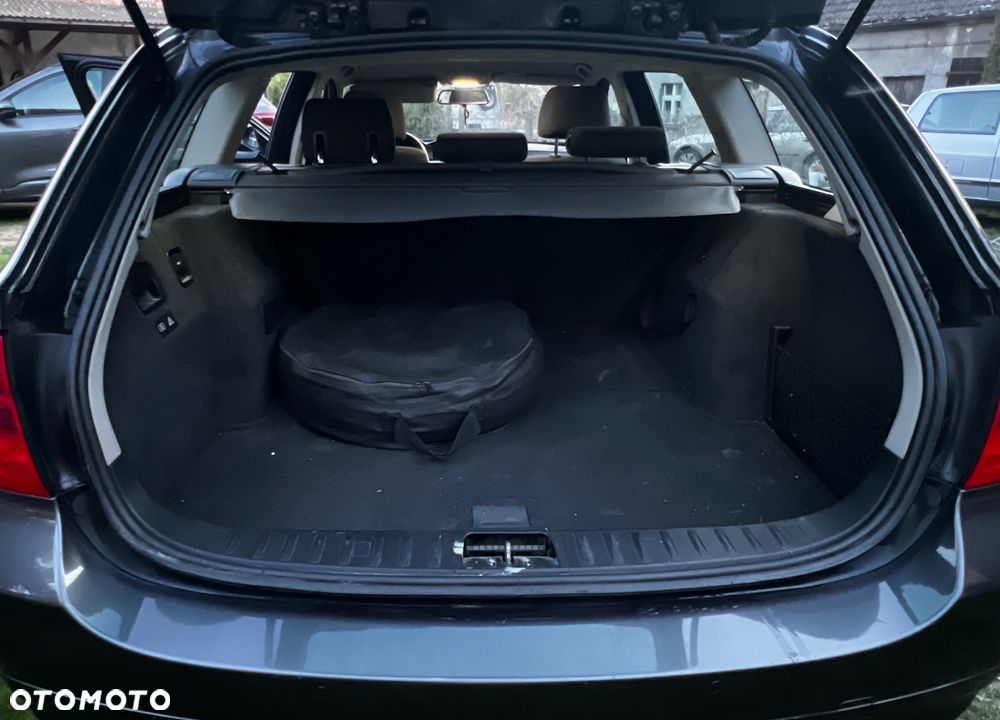 BMW Seria 3 - 8