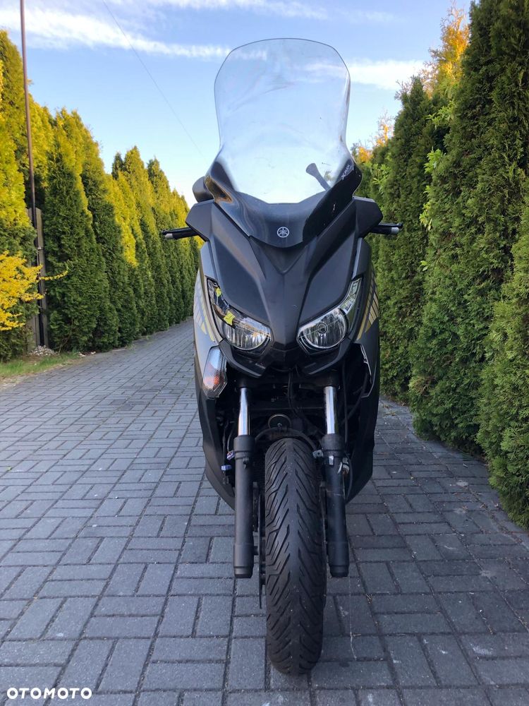 Yamaha X-max - 15