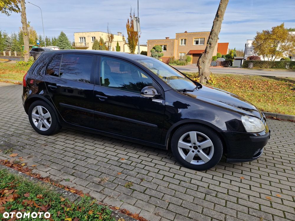 Volkswagen Golf - 3