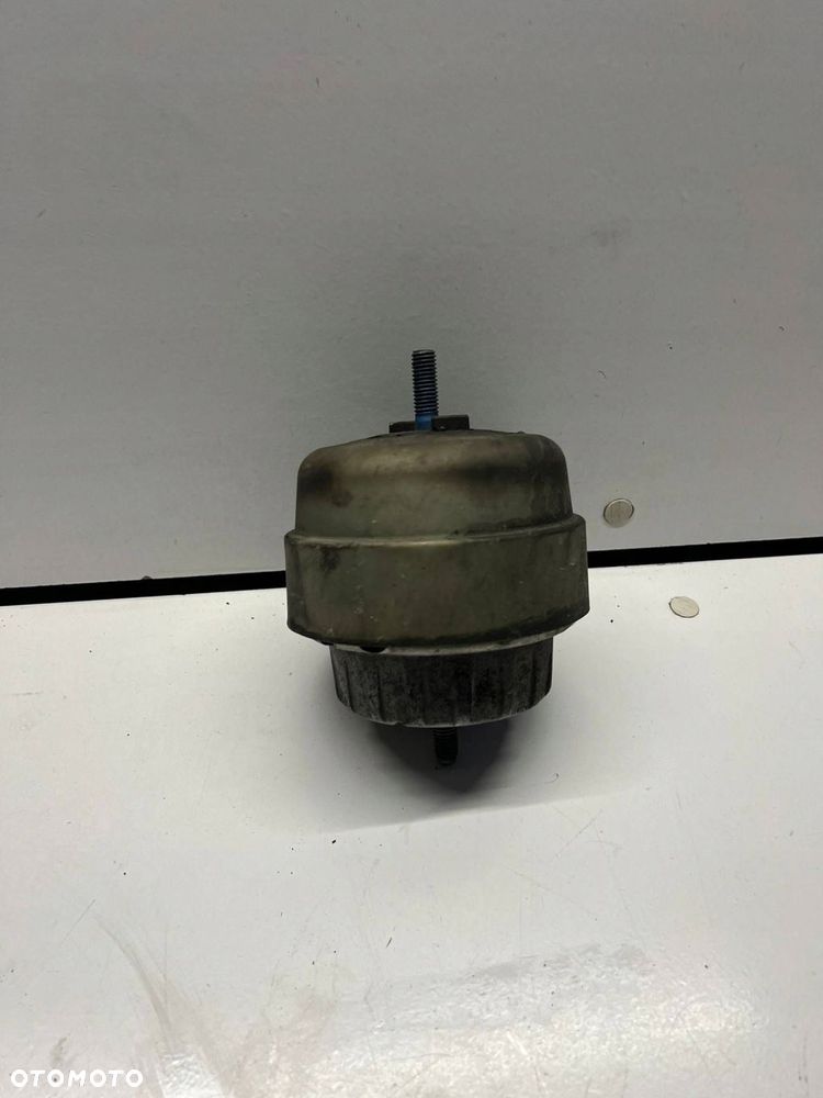 4F0 199 382 BB Wspornik / Mocowanie silnika 3.0 TDI Audi A6 Allroad C6 2010 - 3