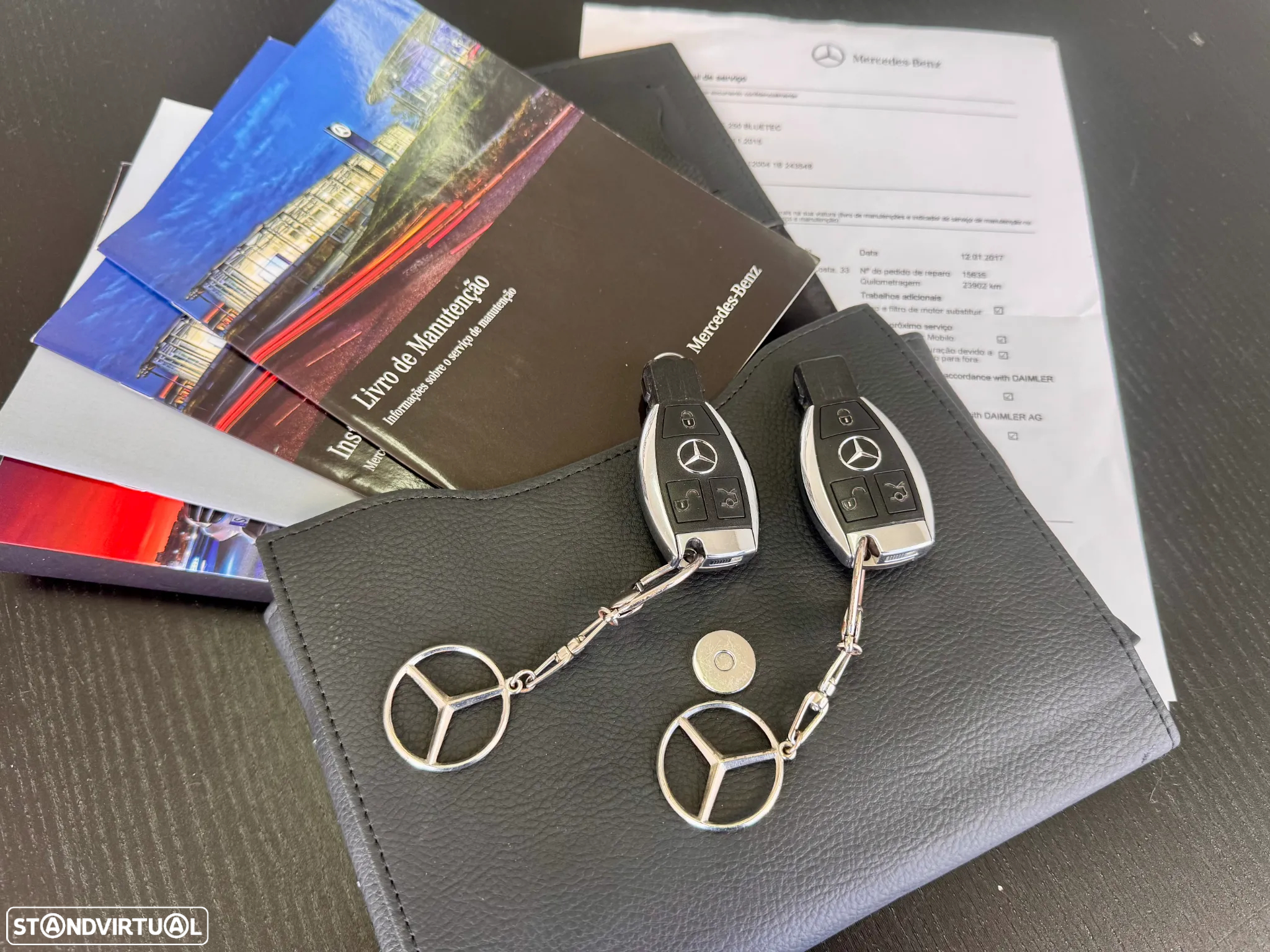Mercedes-Benz E 250 BlueTEC Avantgarde Auto - 30