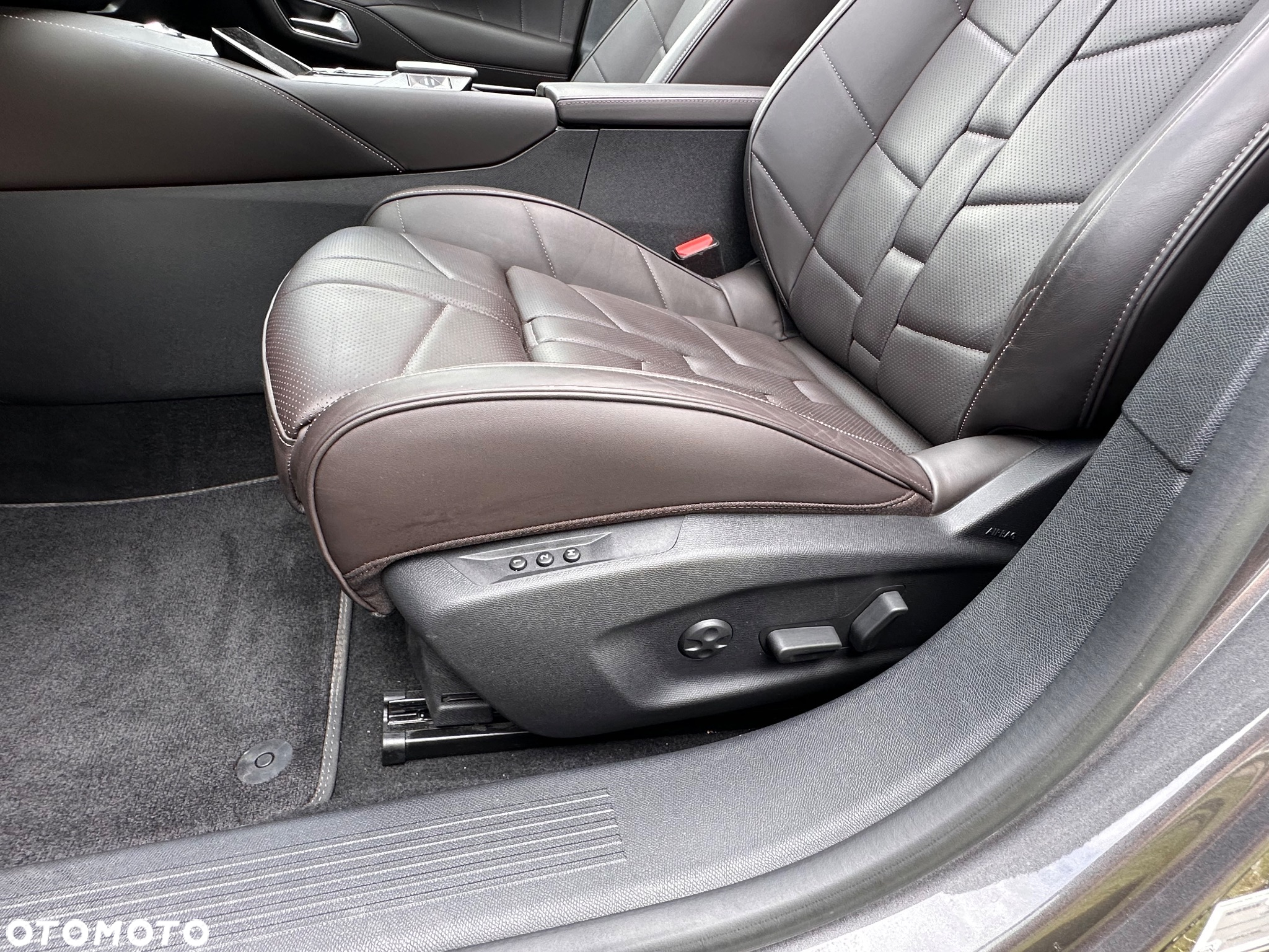 DS Automobiles DS 4 1.5 BlueHDi Opera - 17