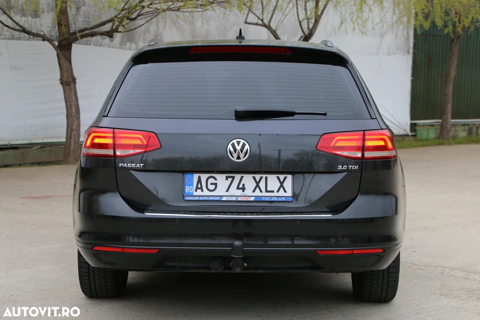 Volkswagen Passat Variant 2.0 TDI DSG Comfortline - 8
