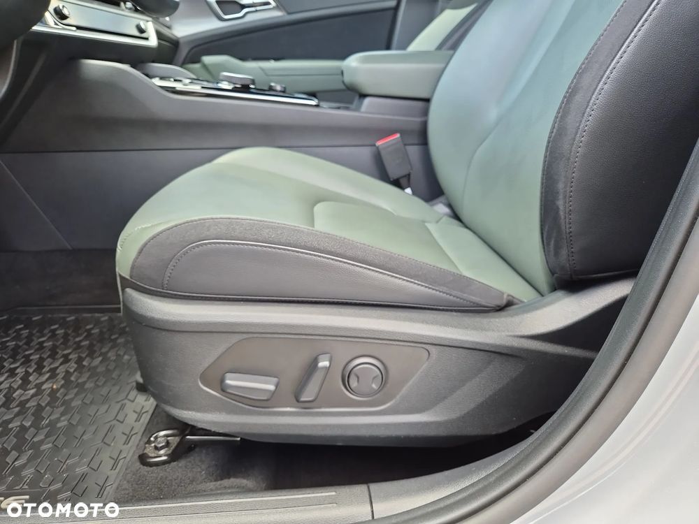 Kia Sportage 1.6 T-GDI HEV Anniversary 2WD - 12