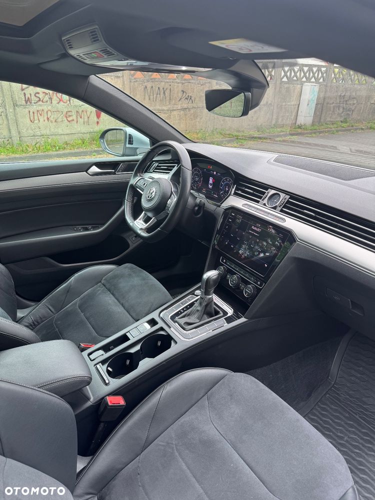 Volkswagen Arteon 2.0 TDI Bi-Turbo SCR 4Mot R-Line DSG - 13