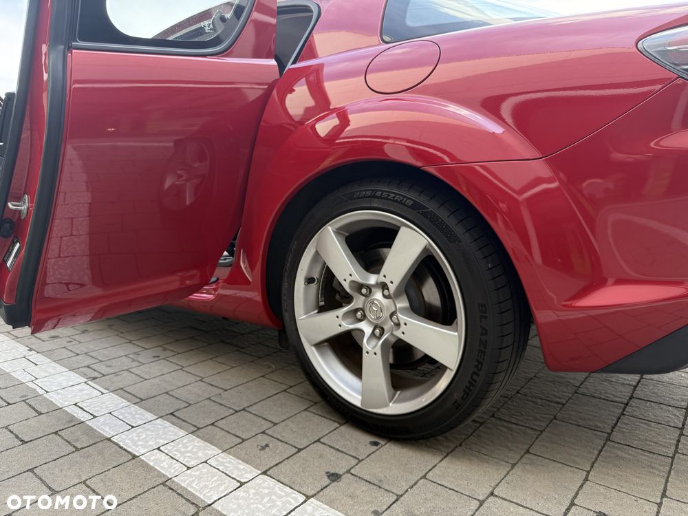 Mazda RX-8 Revolution - 28