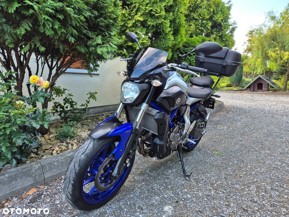 Yamaha MT - 3
