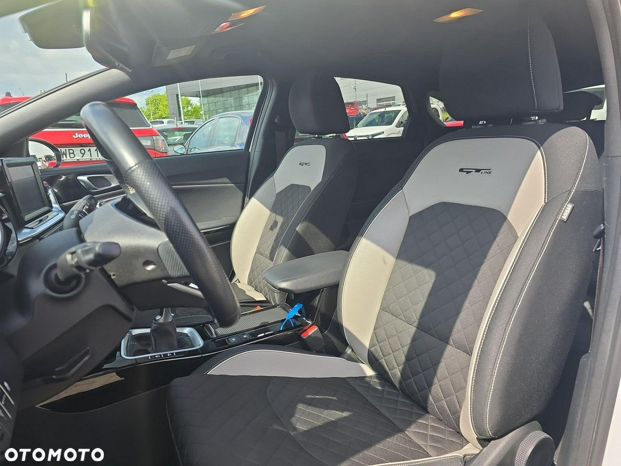Kia ProCeed - 11